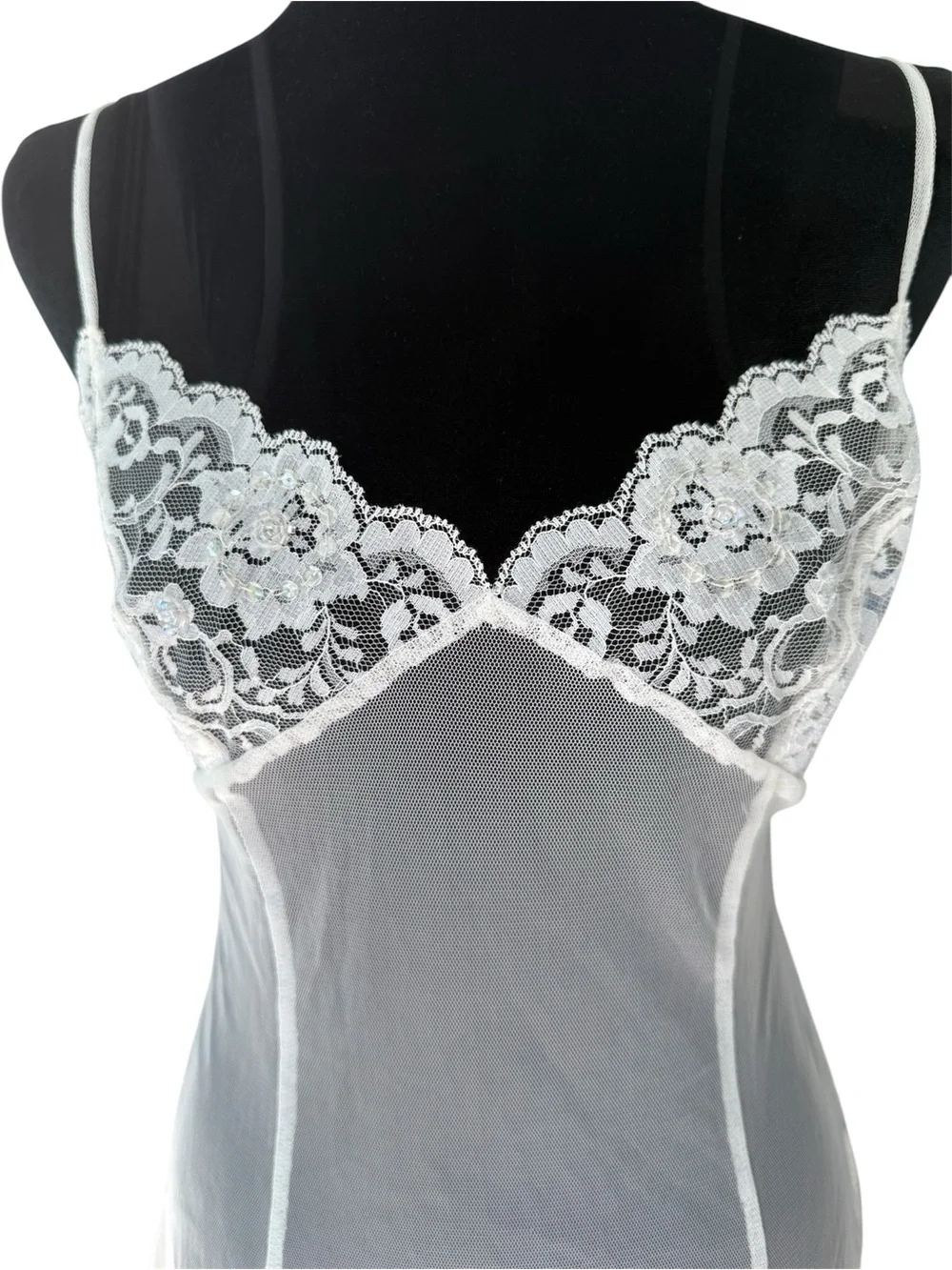 Victoria’s Secret White Lace Trim Chemise Slip Nightgown Size M Lace Lingerie - Picture 3 of 9